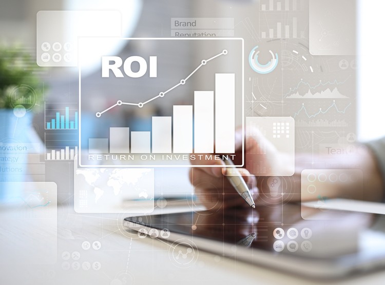 ROI e benefici economici perché scegliere un CRM su misura rispetto alle soluzioni preconfezionate.jpg